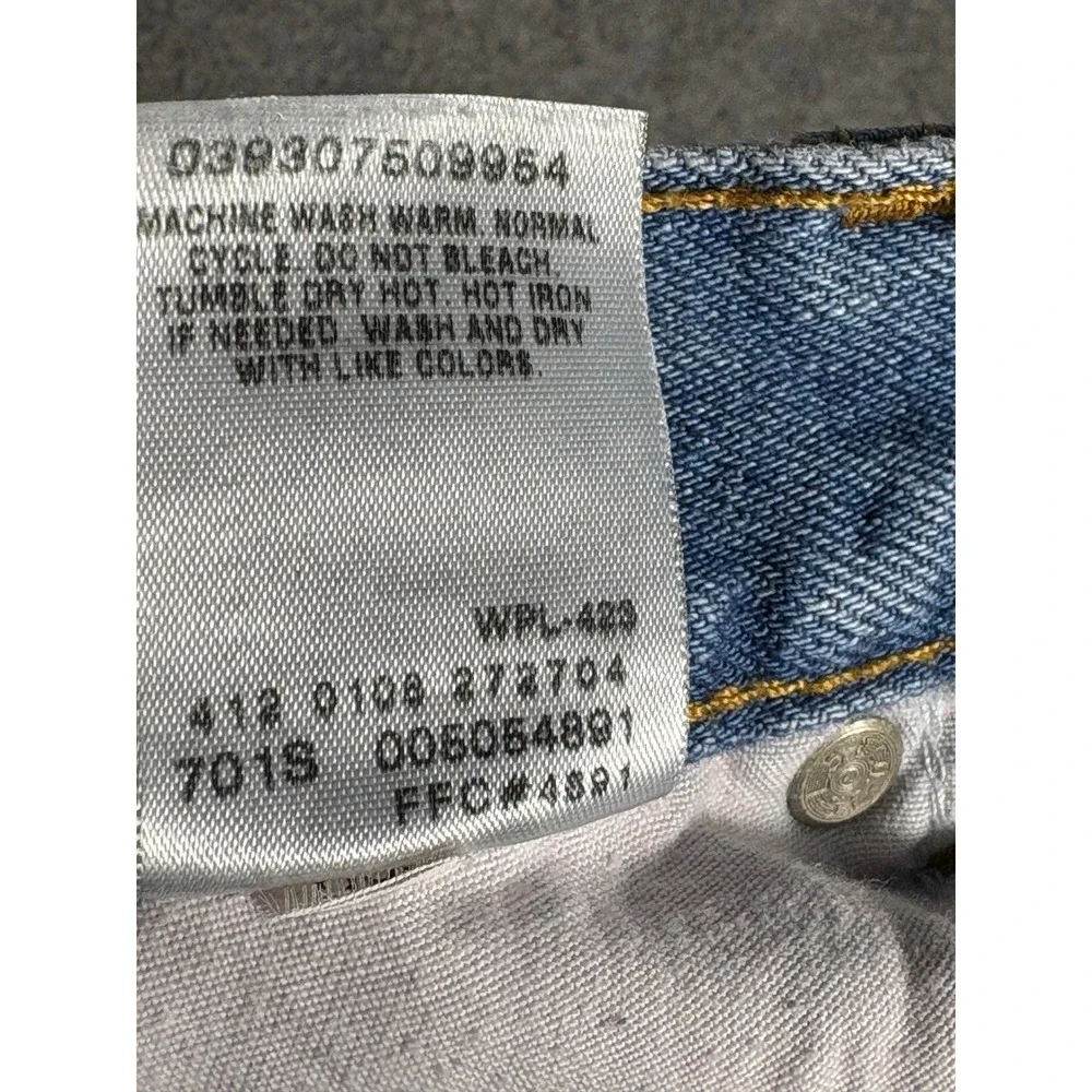 Levis 505 Regular Fit Mens Jeans 30x29 Light Wash Blue Distressed Denim 00505489